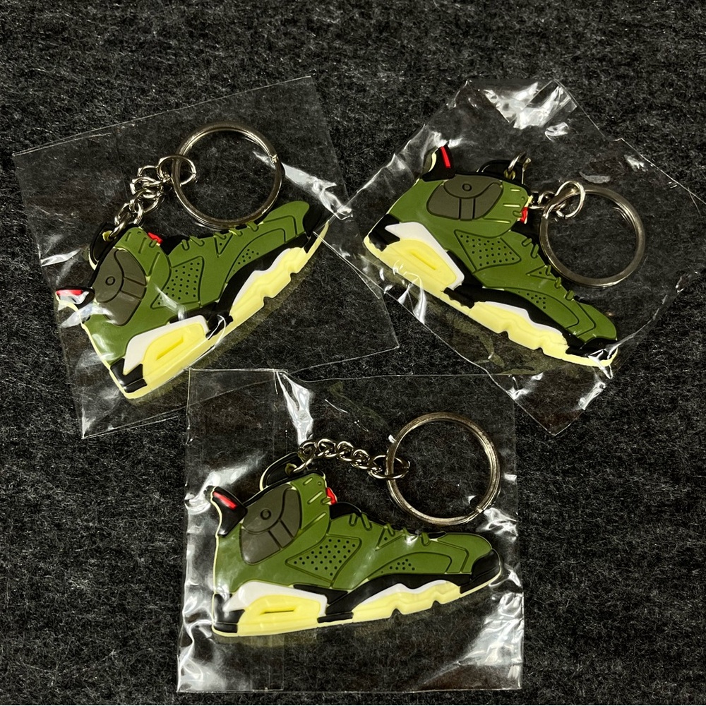 Keychains Travis Scott Cati shoe 3